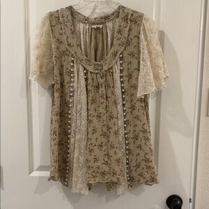 POL Beige Floral Lace Blouse
